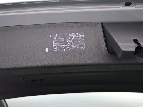 New 2026 Volvo XC90 B6 Plus w/ Protection Package Premier image 31