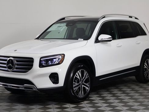 New 2026 Mercedes-Benz GLB 250 image 1