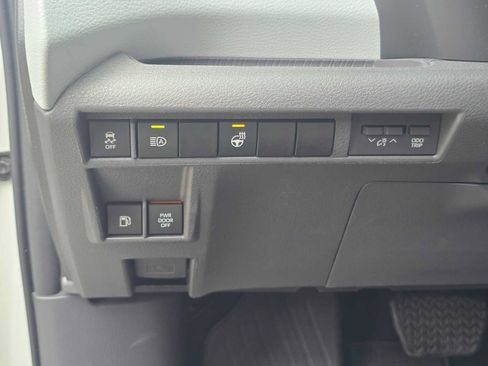 Used 2024 Toyota Sienna XSE AWD/4WD image 25