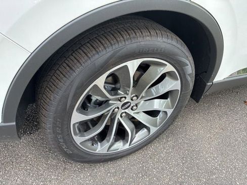 New 2026 Lincoln Aviator AWD image 15