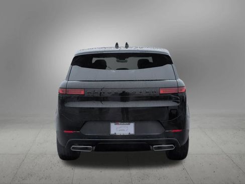 New 2026 Land Rover Range Rover Sport SE image 5