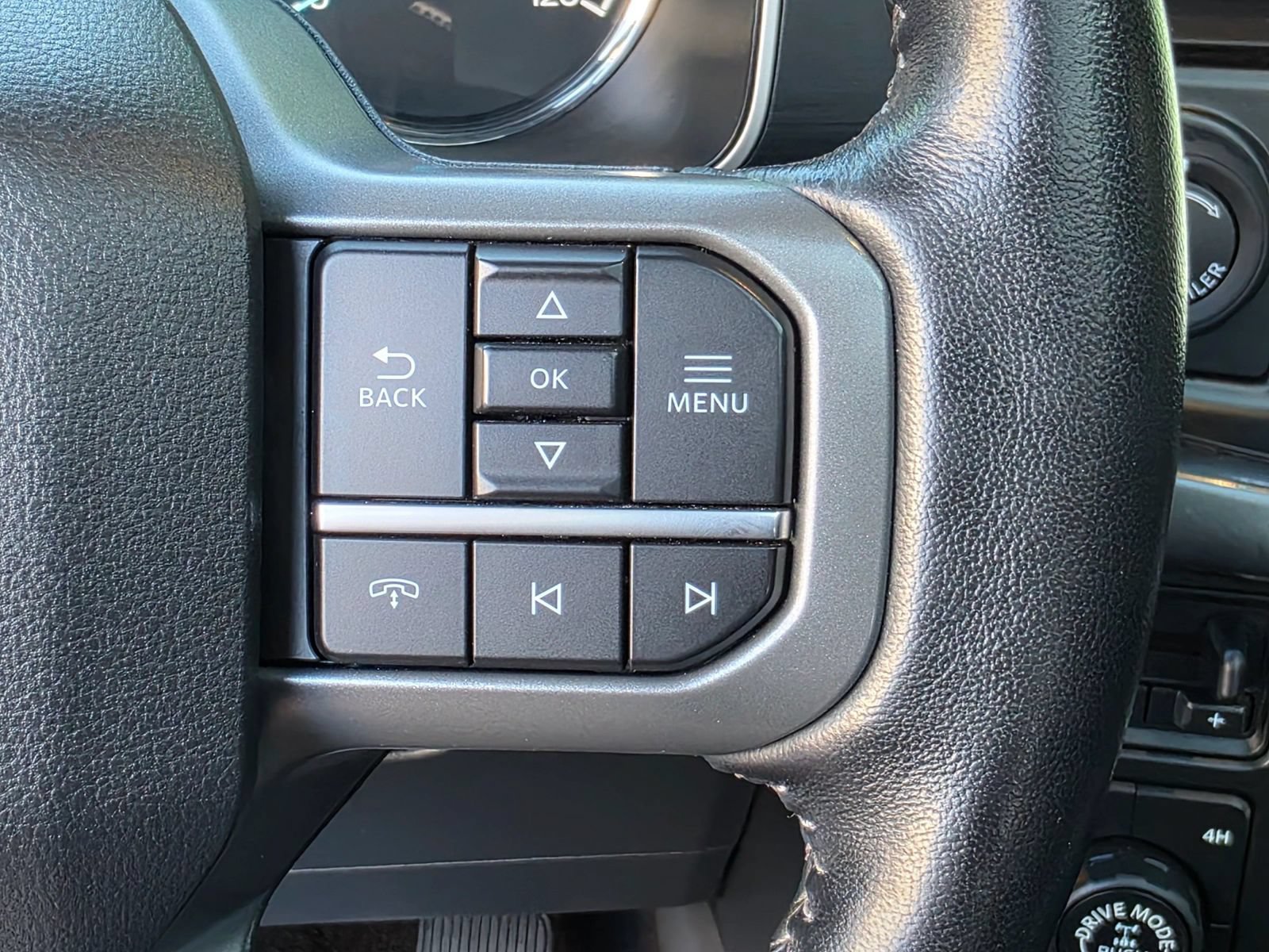 Used 2022 Ford F150 XLT w/ Equipment Group 302A High AWD/4WD image 23