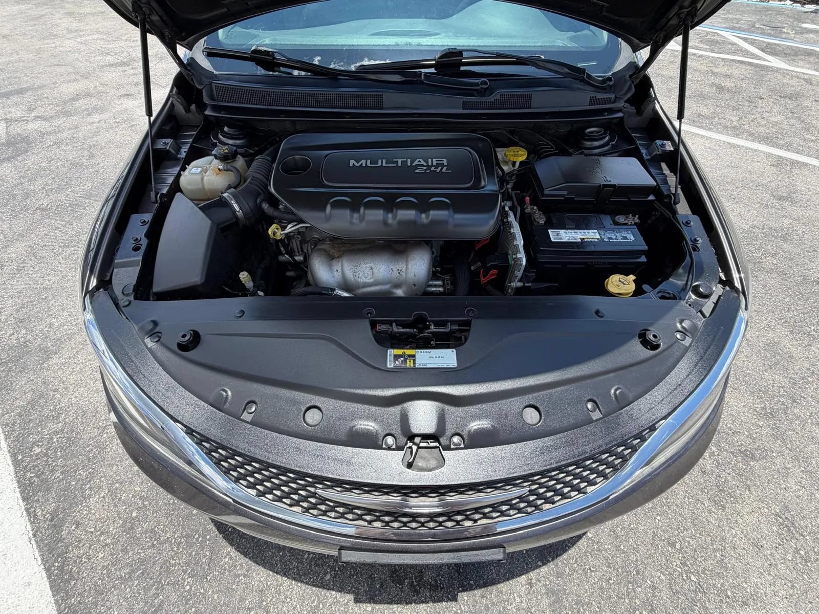 Used 2015 Chrysler 200 Limited w/ Convenience Group FWD image 30