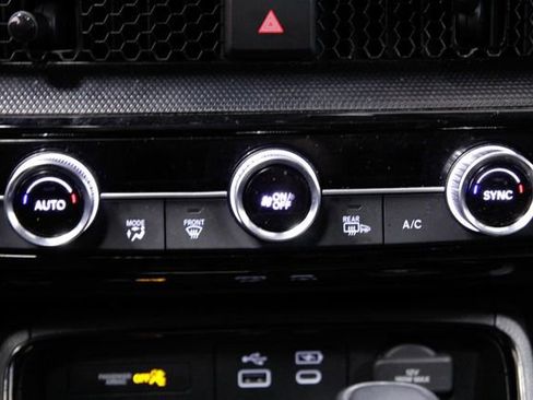 Certified 2024 Honda CR-V Sport Touring image 32