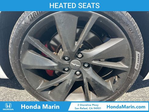 Used 2022 Genesis G70 3.3T RWD image 15