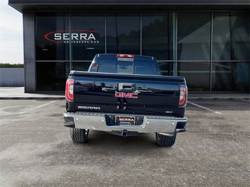 Used 2017 GMC Sierra 1500 SLT w/ SLT Premium Package image 4