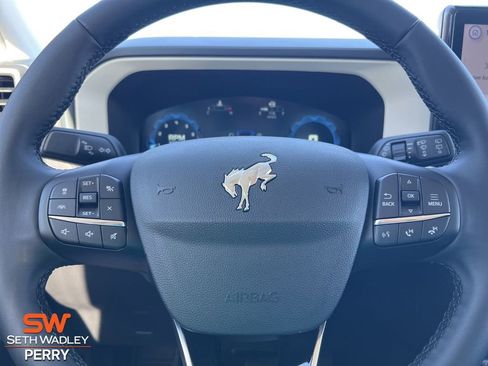 New 2025 Ford Bronco Sport Heritage w/ Convenience Package image 19