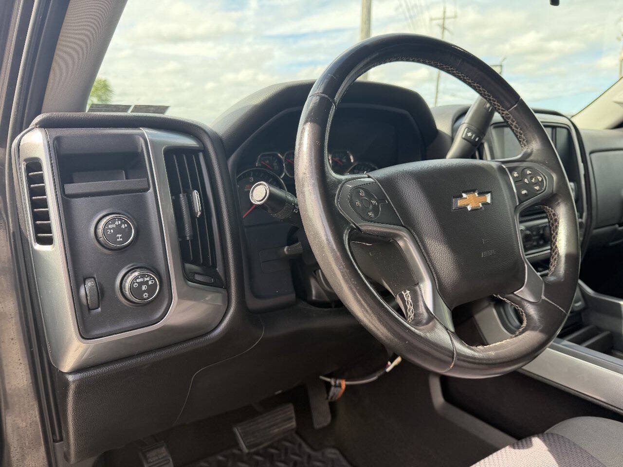 Used 2016 Chevrolet Silverado 1500 LT w/ Texas Edition AWD/4WD image 12