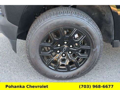 Certified 2026 Chevrolet Colorado W/T w/ WT Custom Package AWD/4WD image 26