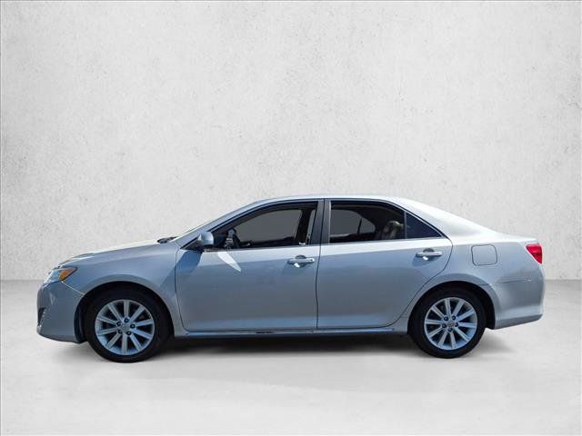 Used 2012 Toyota Camry XLE w/ Convenience Pkg FWD image 9