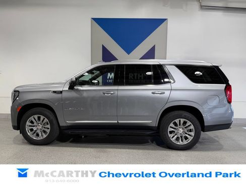 Used 2024 GMC Yukon Denali AWD/4WD image 8