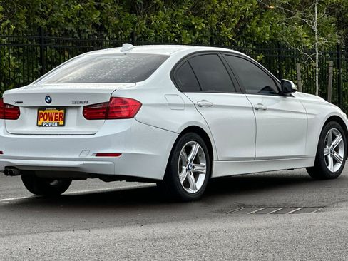 Used 2013 BMW 328i xDrive Sedan image 4