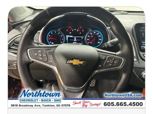 Used 2016 Chevrolet Malibu LT FWD image 14