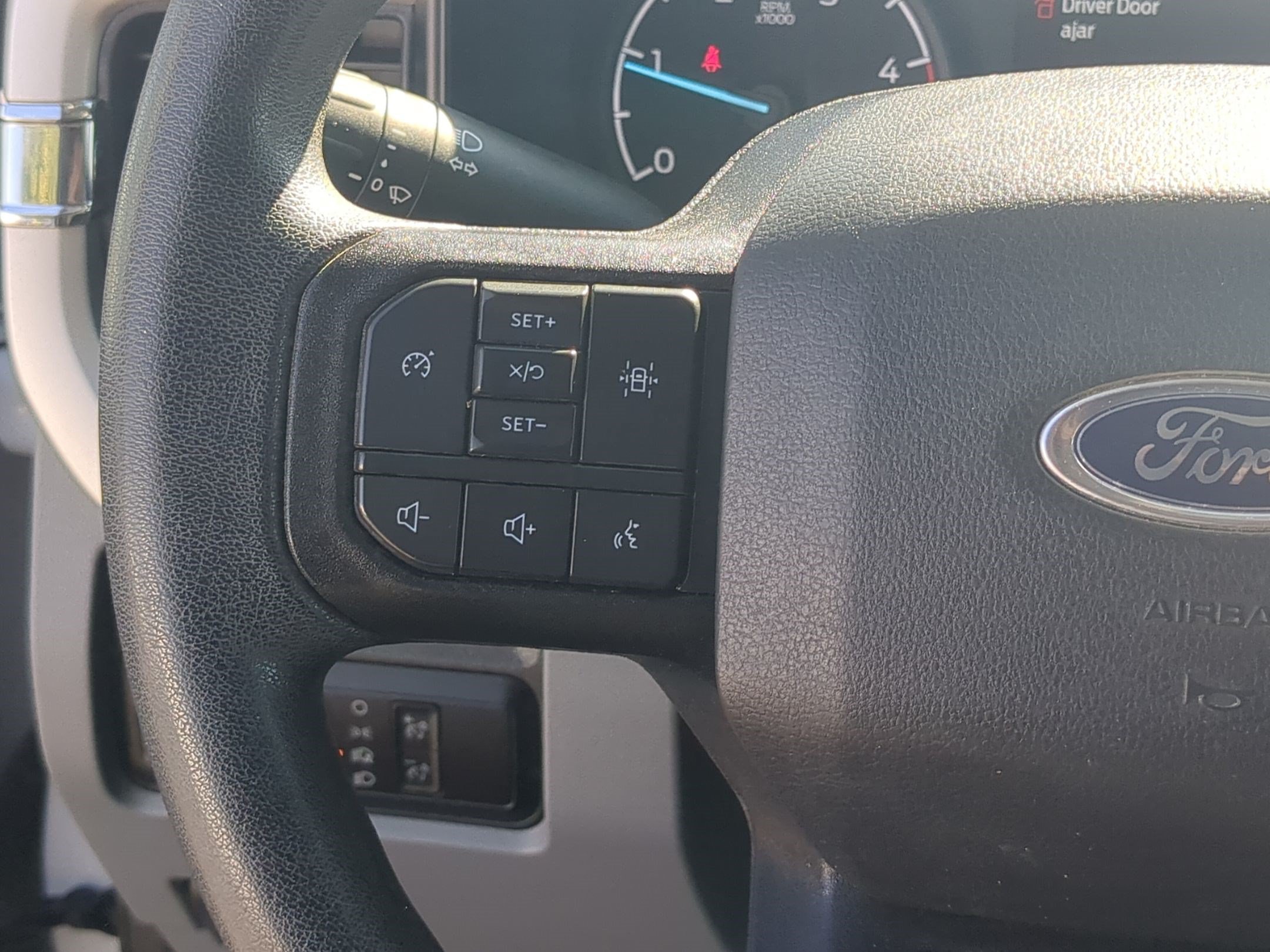 Used 2023 Ford F350 XL AWD/4WD image 20