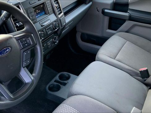 Used 2016 Ford F150 XLT RWD image 15