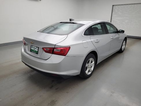 Used 2022 Chevrolet Malibu LS FWD image 9