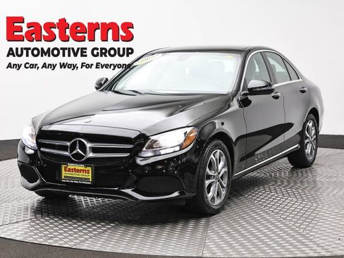 Used 2018 Mercedes-Benz C 300 4MATIC Sedan image 1