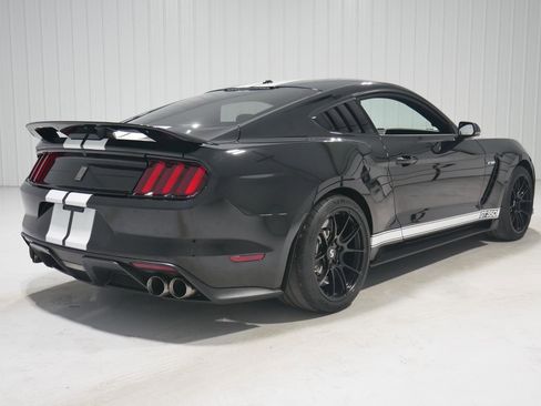 Certified 2020 Ford Mustang Shelby GT350 w/ Technology Package image 5