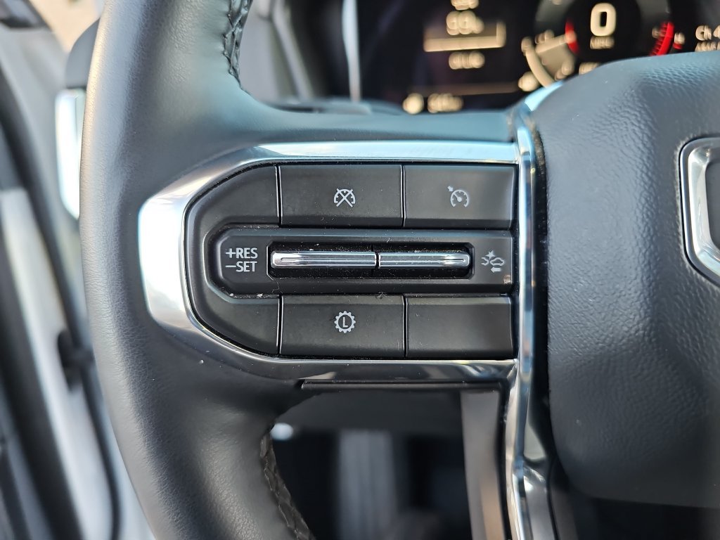 Used 2026 GMC Terrain Elevation w/ Elevation Premium Package FWD image 11
