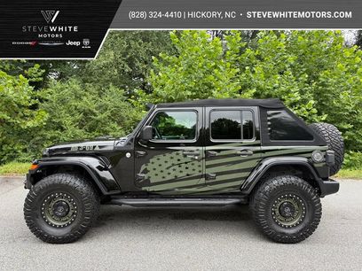 Used 2020 Jeep Wrangler Unlimited Sahara w/ Uconnect 4C Nav & Sound Group