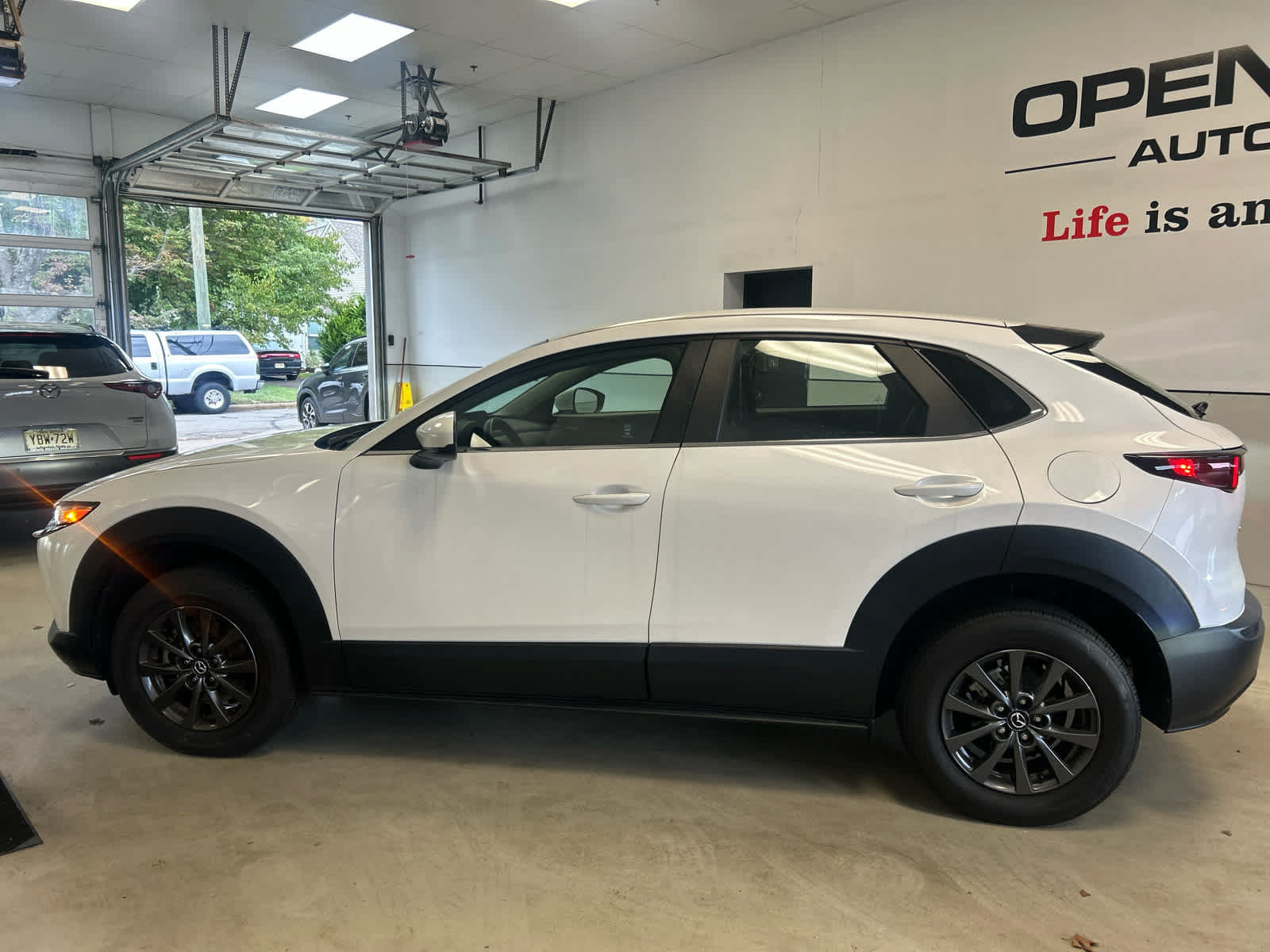 Used 2023 MAZDA CX-30 AWD 2.5 S image 3