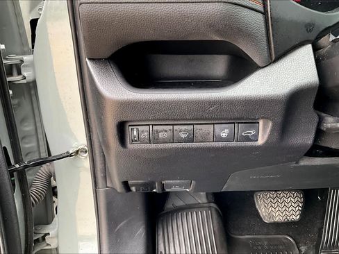 Used 2022 Toyota RAV4 Adventure w/ Convenience Package AWD/4WD image 33