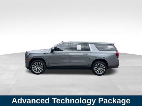 Used 2021 GMC Yukon XL Denali w/ Denali Premium Package image 2