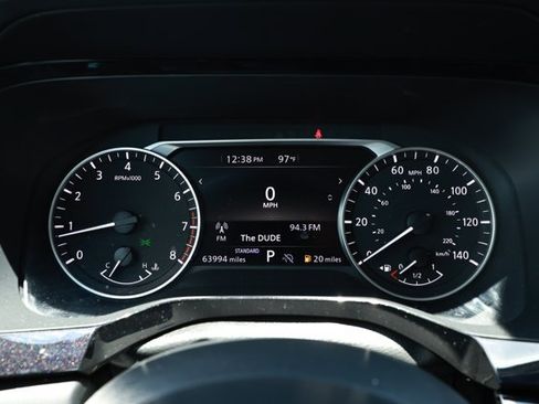 Used 2025 Nissan Pathfinder SV FWD image 12