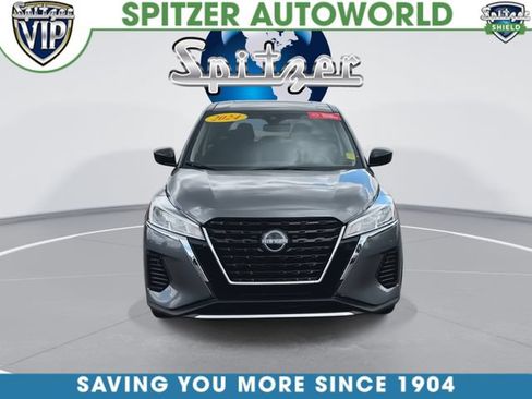 Used 2024 Nissan Kicks S FWD image 3