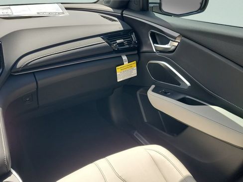 New 2026 Acura RDX SH-AWD image 13