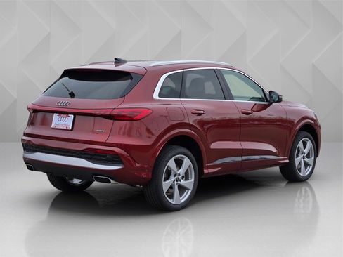New 2025 Audi Q5 Premium Plus image 6