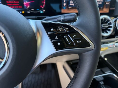 New 2026 Mercedes-Benz GLA 250 4MATIC image 23