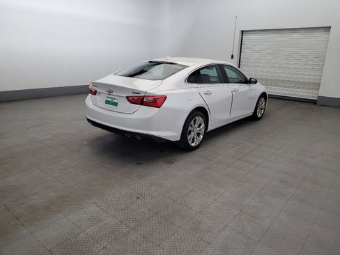 Used 2018 Chevrolet Malibu Premier FWD image 9