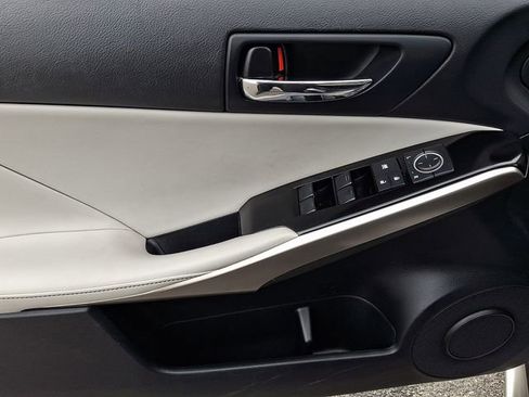 Used 2014 Lexus IS 250 250 w/ Premium Package image 12