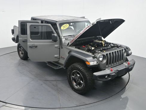 Used 2023 Jeep Gladiator Rubicon w/ Trailer Tow Package AWD/4WD image 35