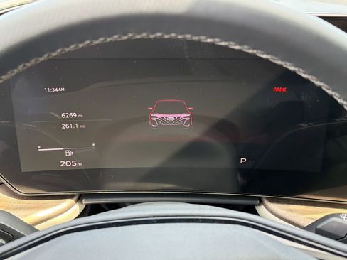 Certified 2025 Audi Q5 Premium w/ Convenience Package image 17