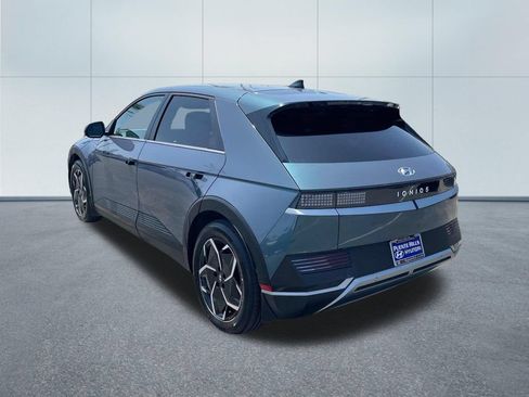 Certified 2024 Hyundai Ioniq 5 SEL RWD image 4