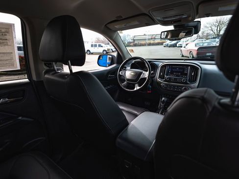 Used 2022 Chevrolet Colorado Z71 w/ Trail Boss Package image 31