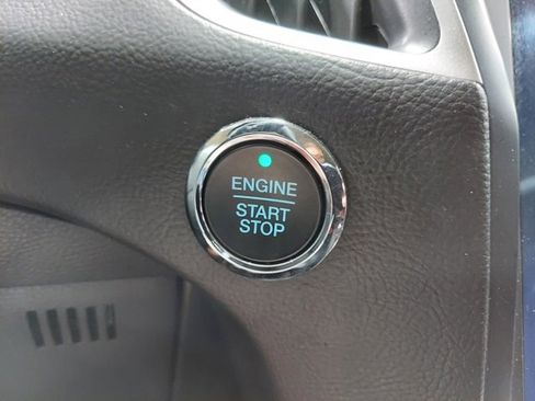 Used 2023 Ford Edge SEL image 31