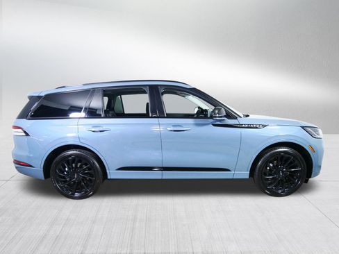 Used 2026 Lincoln Aviator Reserve AWD/4WD image 8