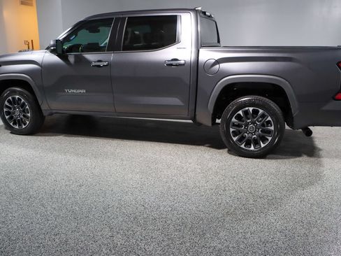 Used 2024 Toyota Tundra Limited AWD/4WD image 10