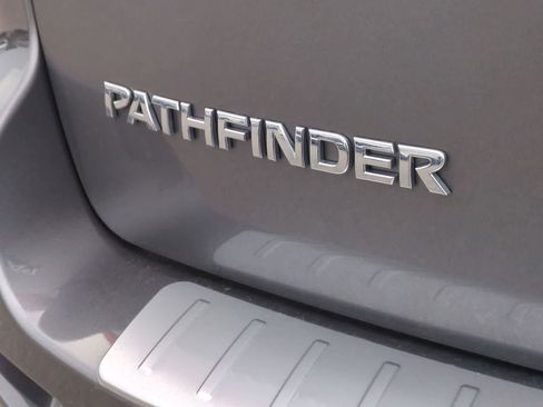 Used 2018 Nissan Pathfinder SL w/ SL Premium Package AWD/4WD image 12