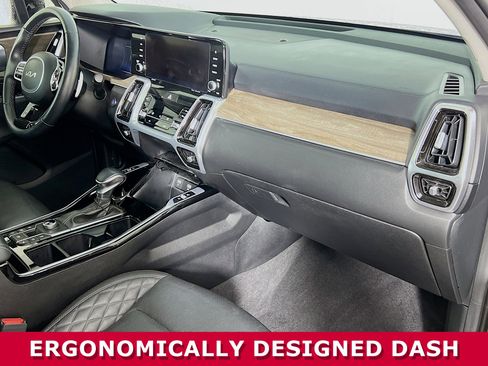 Used 2023 Kia Sorento SX Prestige image 23