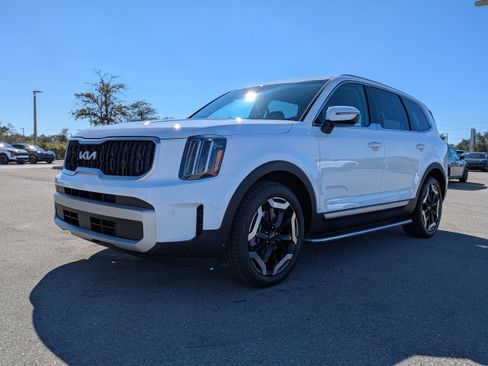 New 2025 Kia Telluride EX image 9