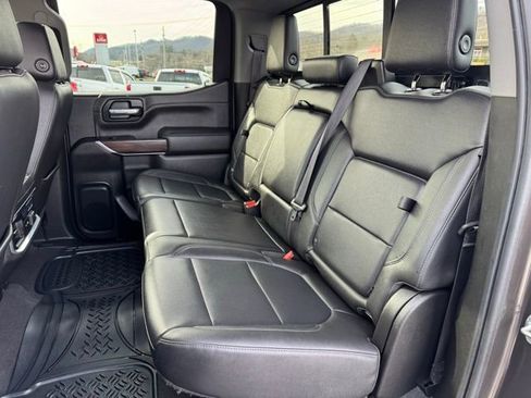 Used 2019 GMC Sierra 1500 SLT w/ SLT Premium Plus Package AWD/4WD image 12