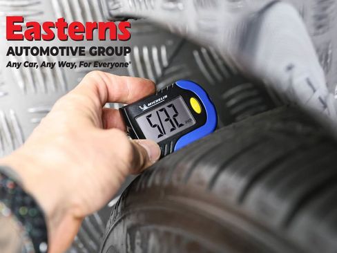 Used 2023 Tesla Model 3 Standard Range image 23