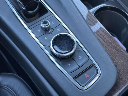 Used 2022 Cadillac Escalade Sport Platinum image 30