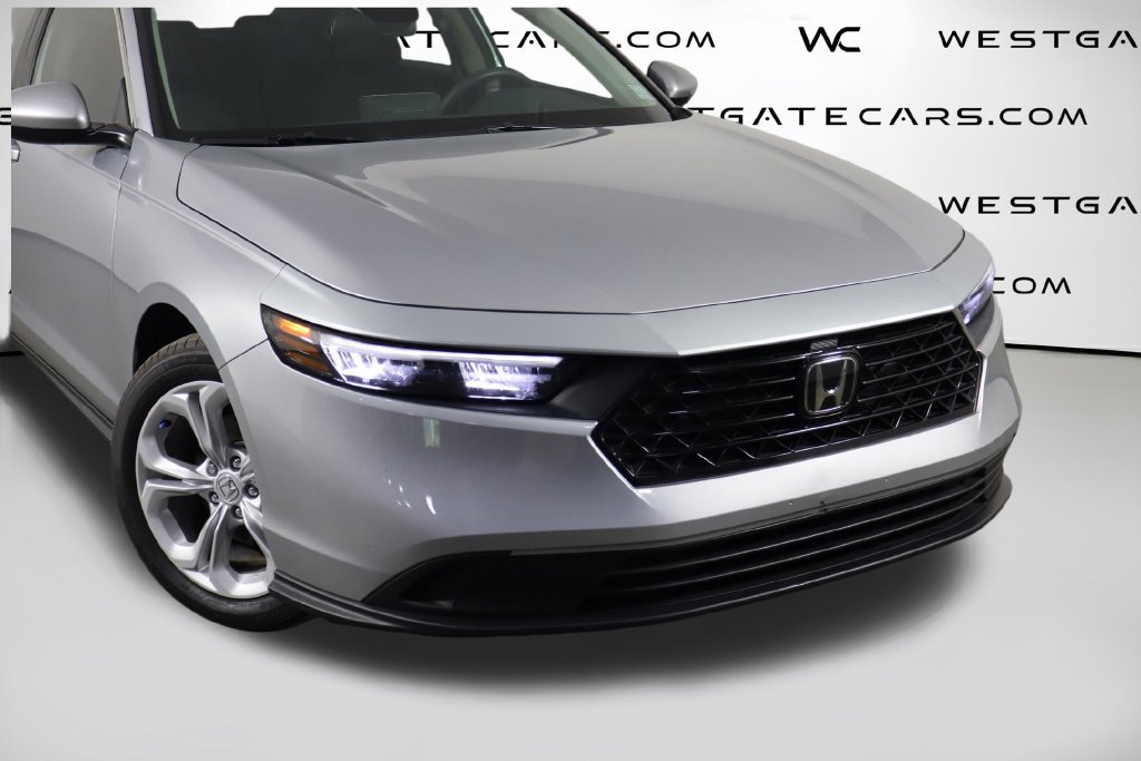 Used 2025 Honda Accord LX image 41