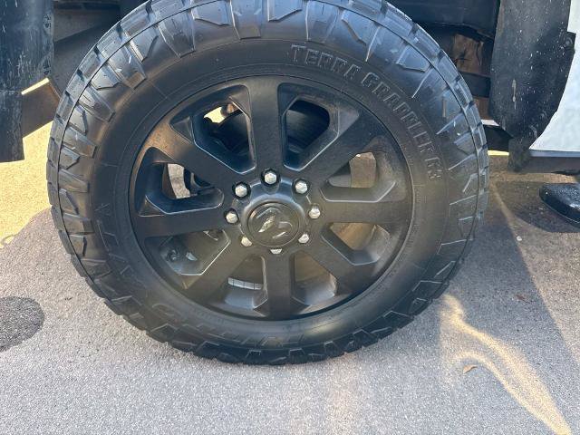 Used 2023 RAM 2500 Laramie w/ Night Edition AWD/4WD image 5