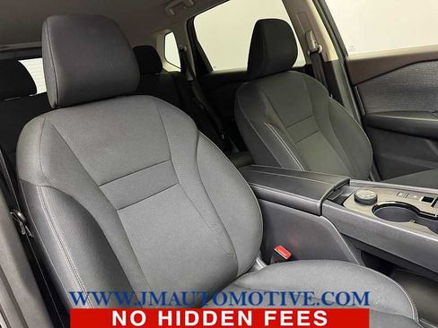 Used 2023 Nissan Rogue S AWD/4WD image 20